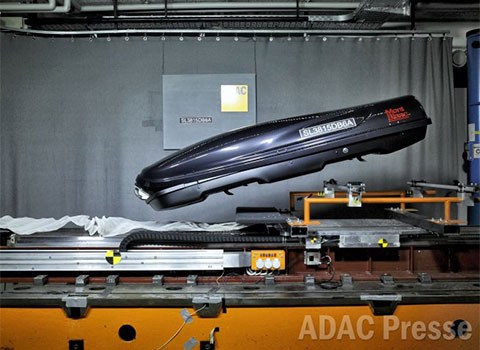 ADAC testet LED-Scheinwerfer